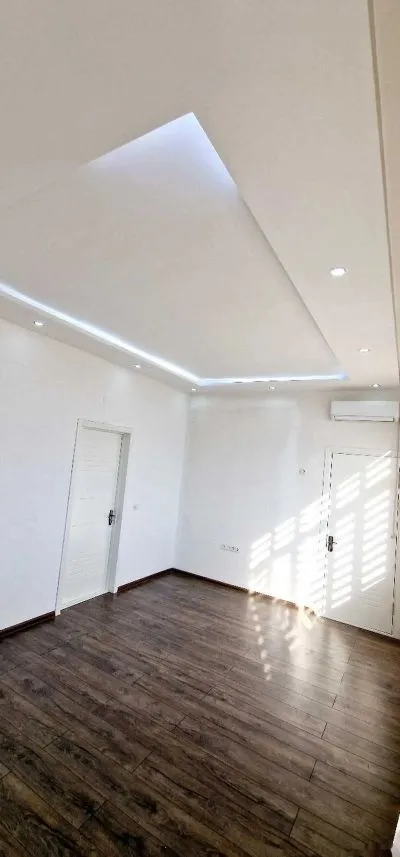3-комн. квартира, 12 этаж, 112м², 102мкр