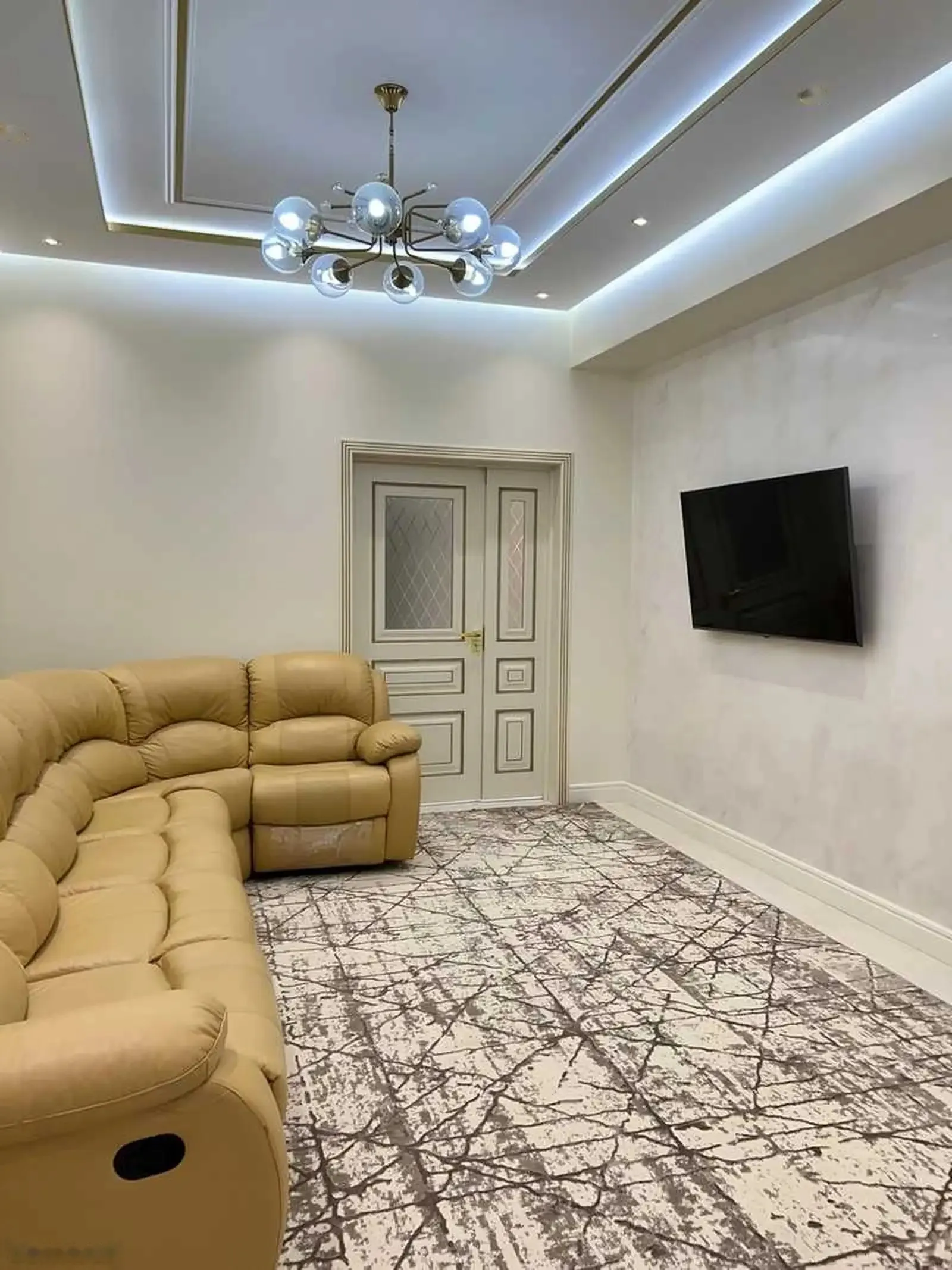 2-комн. квартира, 10 этаж, 75м², Овир доми Ёвар