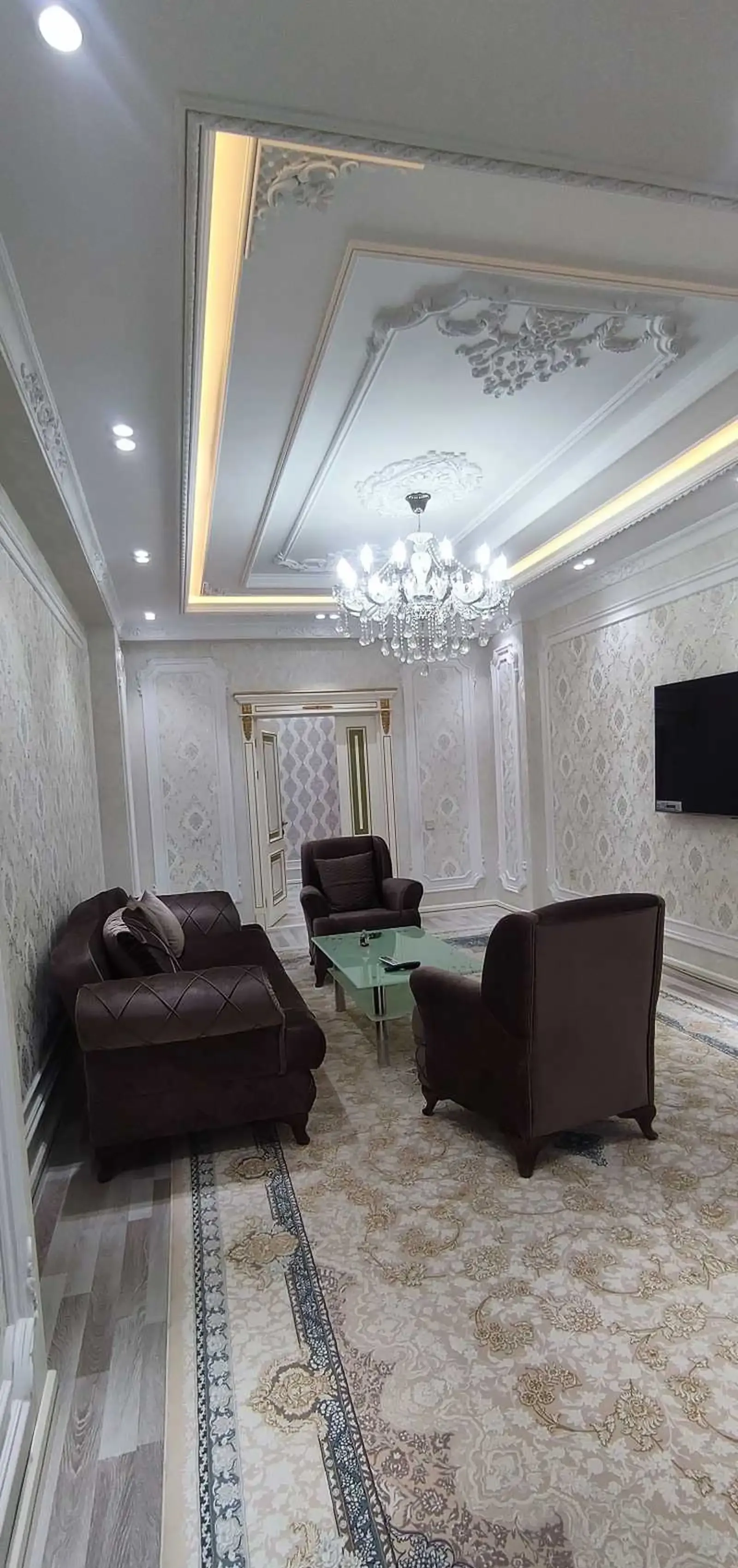2-комн. квартира, 9 этаж, 102м², Медгородок