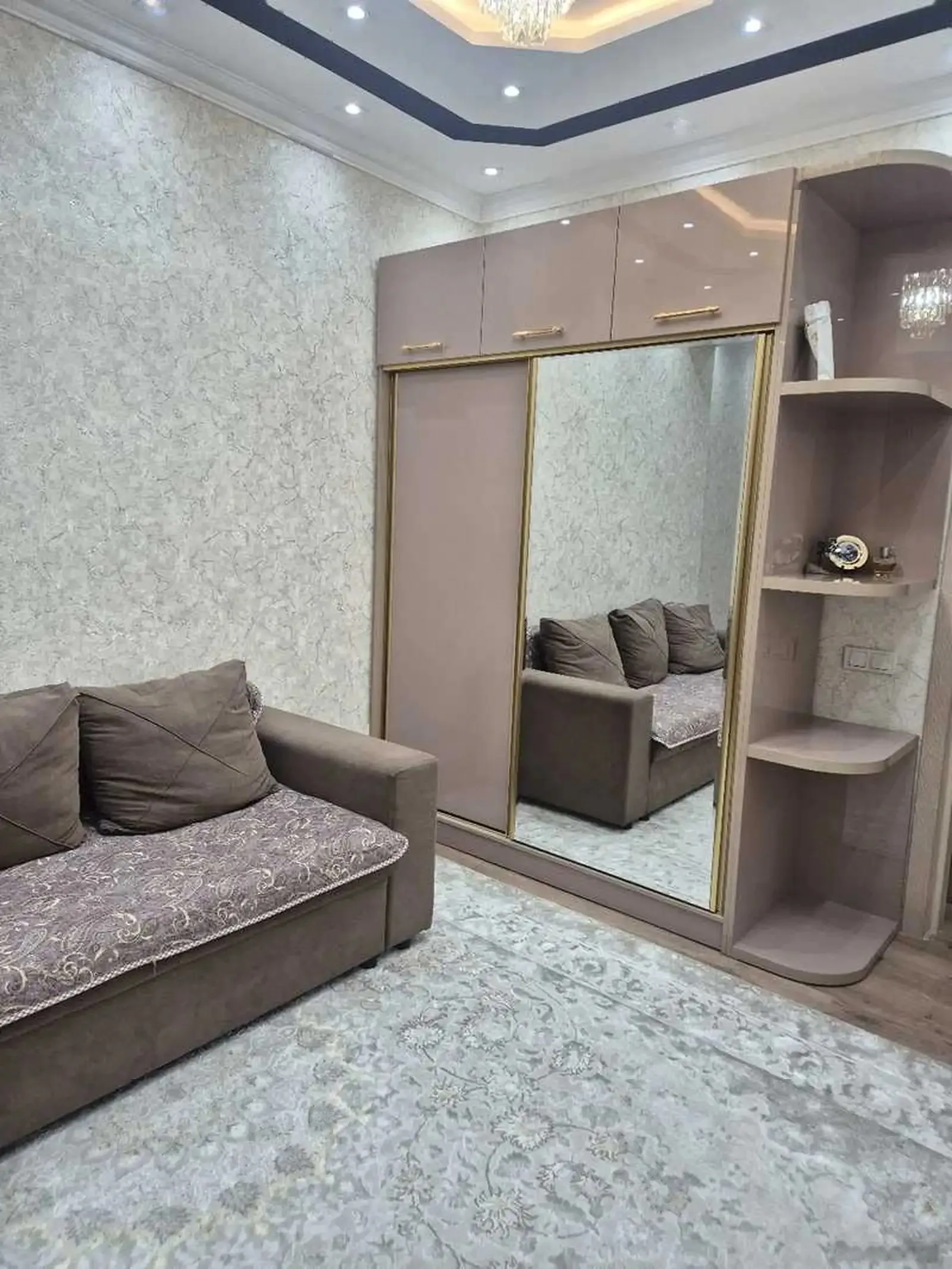 2-комн. квартира, 13 этаж, 55м², Шохмансур