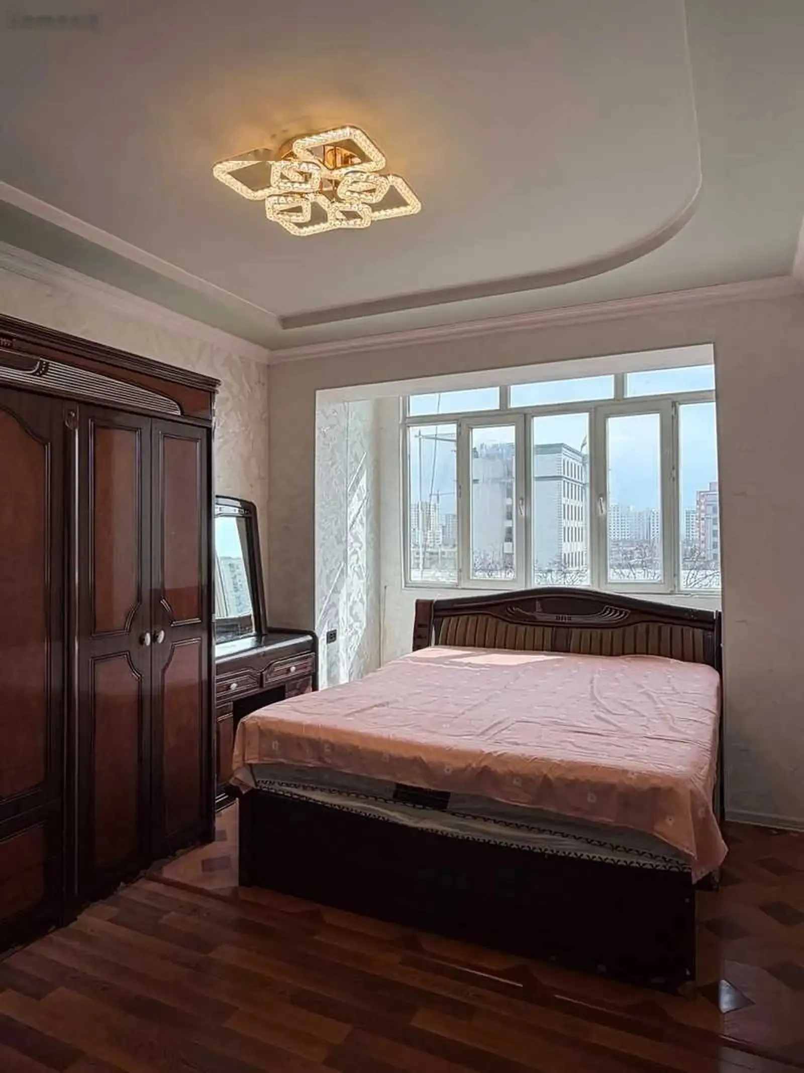 2-комн. квартира, 5 этаж, 63м², Профсоюз
