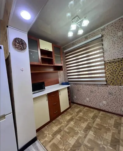2-комн. квартира, 4 этаж, 60м², Сино 92 мкр пушти кафе суман