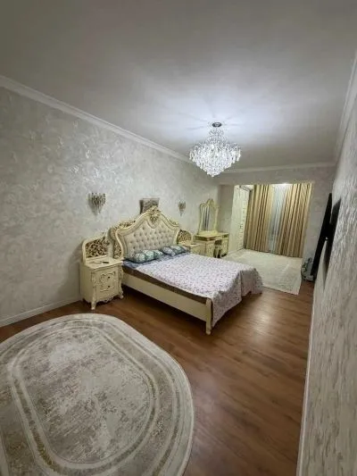 2-комн. квартира, 11 этаж, 108м², Шохмансур