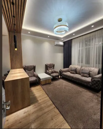 2-комн. квартира, 3 этаж, 76м², Овир