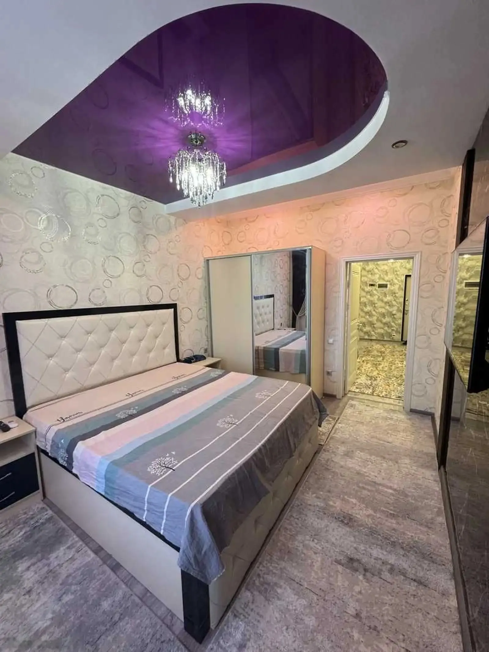 2-комн. квартира, 5 этаж, 60м², Профсоюз