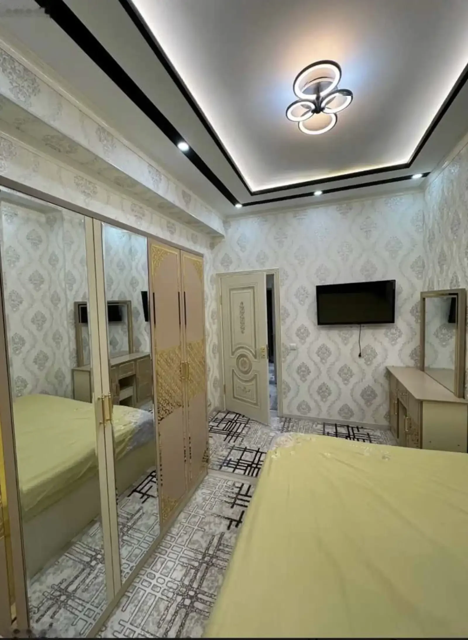 2-комн. квартира, 10 этаж, 62м², Славянский