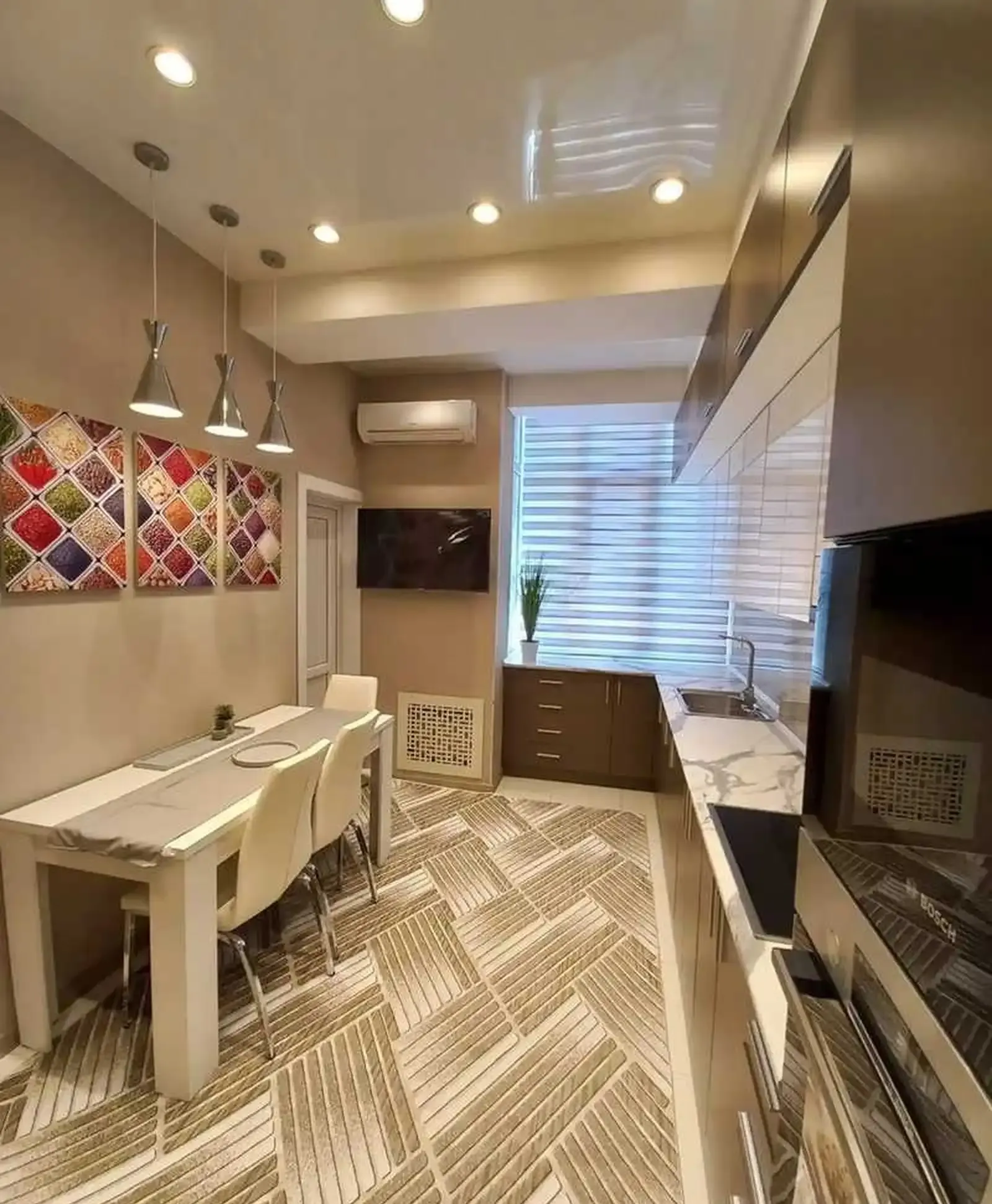 3-комн. квартира, 5 этаж, 95м², 91 мкр, Барки Точик