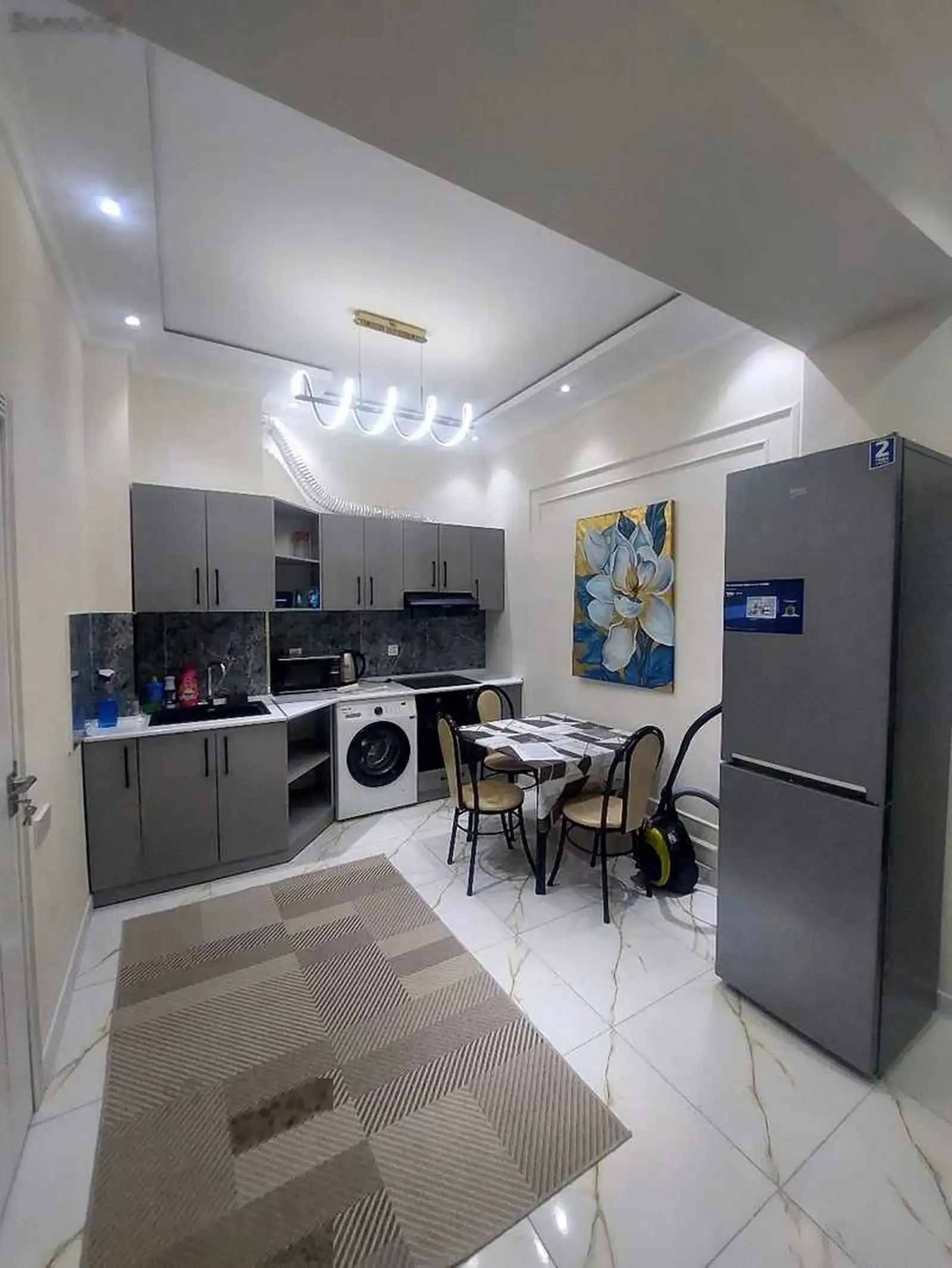 2-комн. квартира, 11 этаж, 54м², Шохмансур Бах z