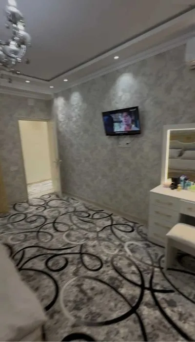 2-комн. квартира, 13 этаж, 95м², мардон