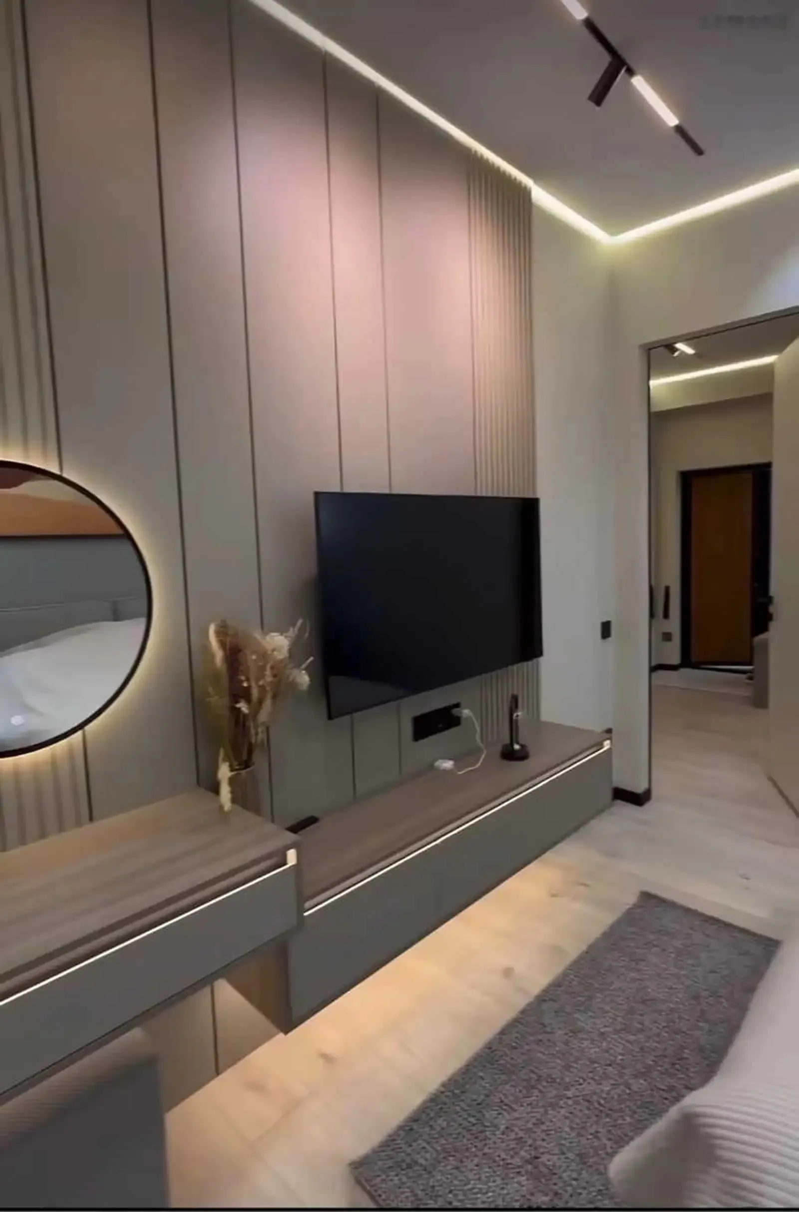 2-комн. квартира, 18 этаж, 52м², Гранд отель