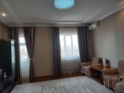 2-комн. квартира, 9 этаж, 80 м², Сино