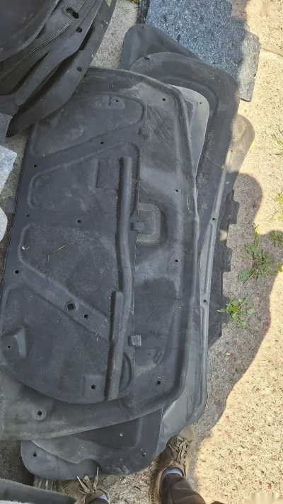 Обшивка капота Hyundai Avante HD