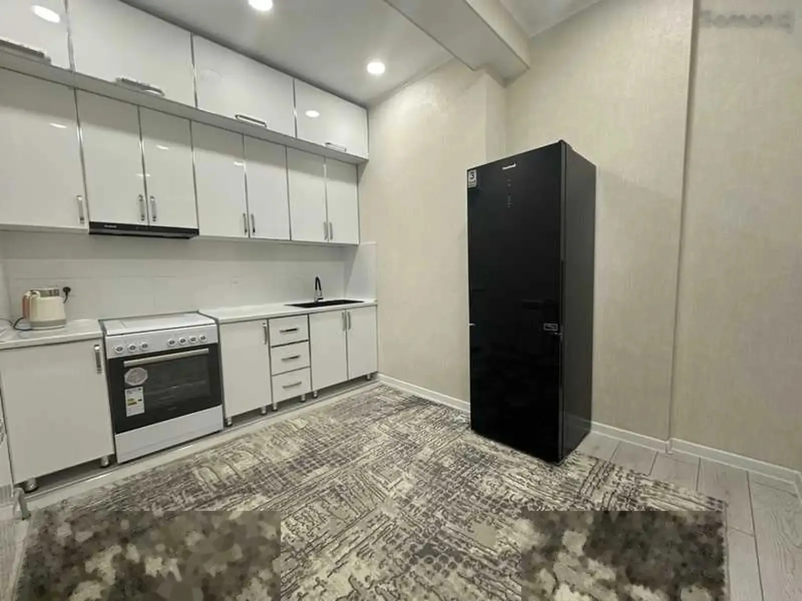 2-комн. квартира, 9 этаж, 70м², 82 мкр, Казокон