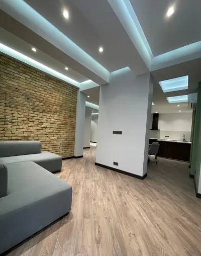 2-комн. квартира, 8 этаж, 74 м², Дом Печати, Ситора