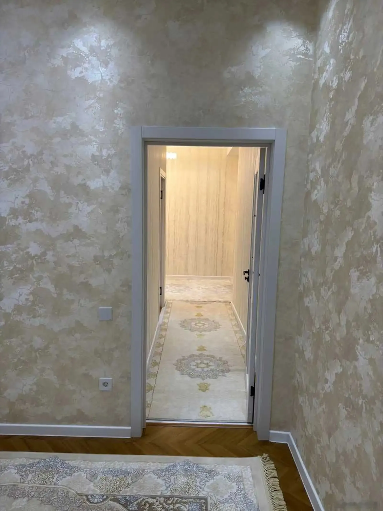 2-комн. квартира, 8 этаж, 60м², Исмоили Сомони, Улица Мамадали Курбонова 1а