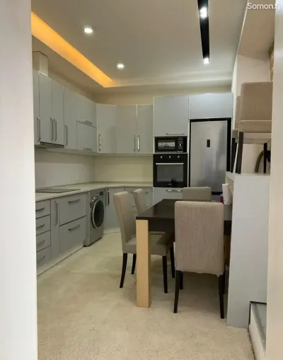 3-комн. квартира, 10 этаж, 140 м², Лесная Сказка