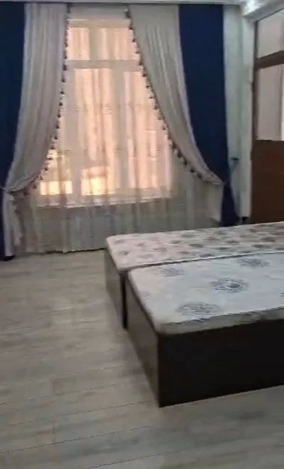 3-комн. квартира, 4 этаж, 79м², 82 мкр