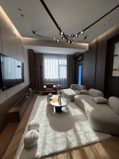 2-комн. квартира, 10 этаж, 70м², ОВИР