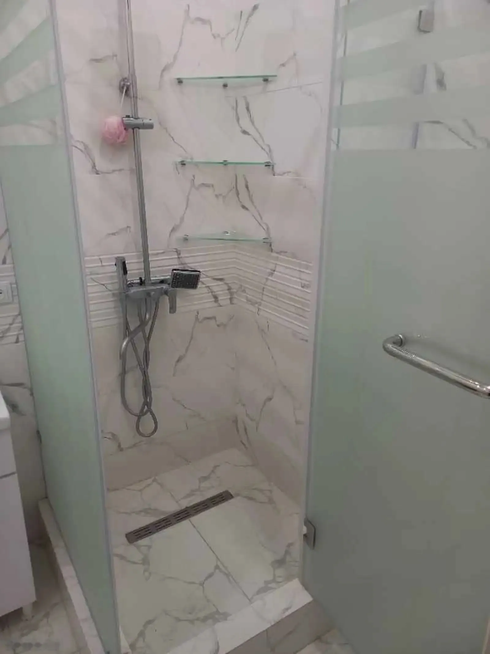 2-комн. квартира, 10 этаж, 81м², 4 дома