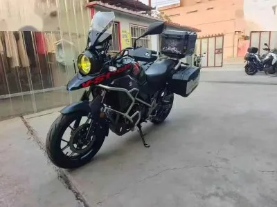 Мотоцикл Suzuki