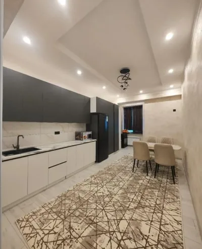 2-комн. квартира, 4 этаж, 90м², И Сомони пушти рест Сафо пединститут