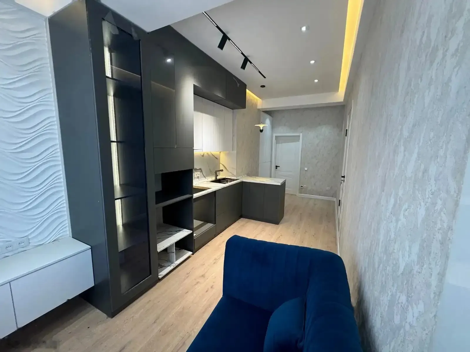 3-комн. квартира, 14 этаж, 115м², И.Сомони