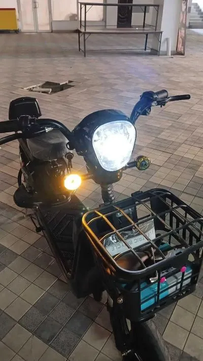 Электронный скутер