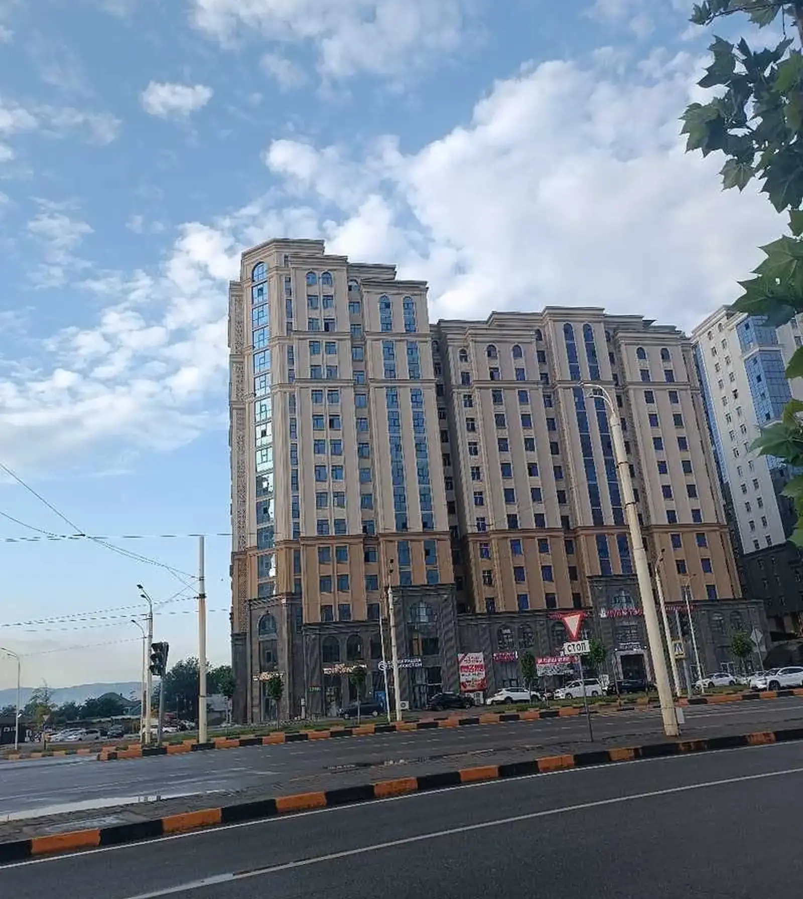 2-комн. квартира, 7 этаж, 64м², Сино