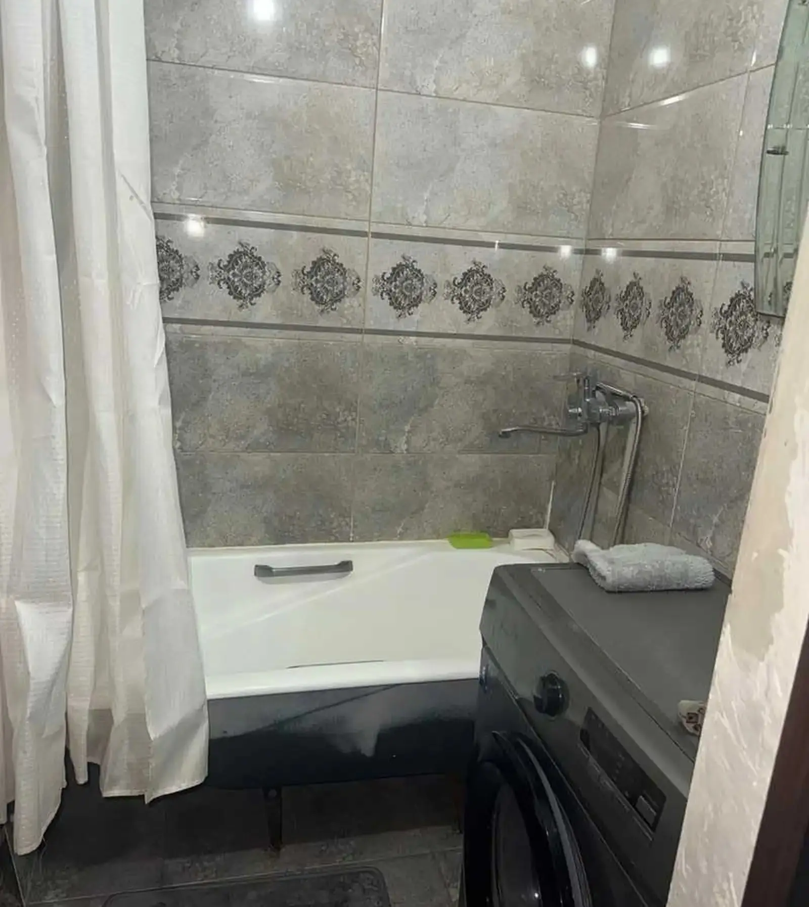 2-комн. квартира, 1 этаж, 77м², Шохмансур