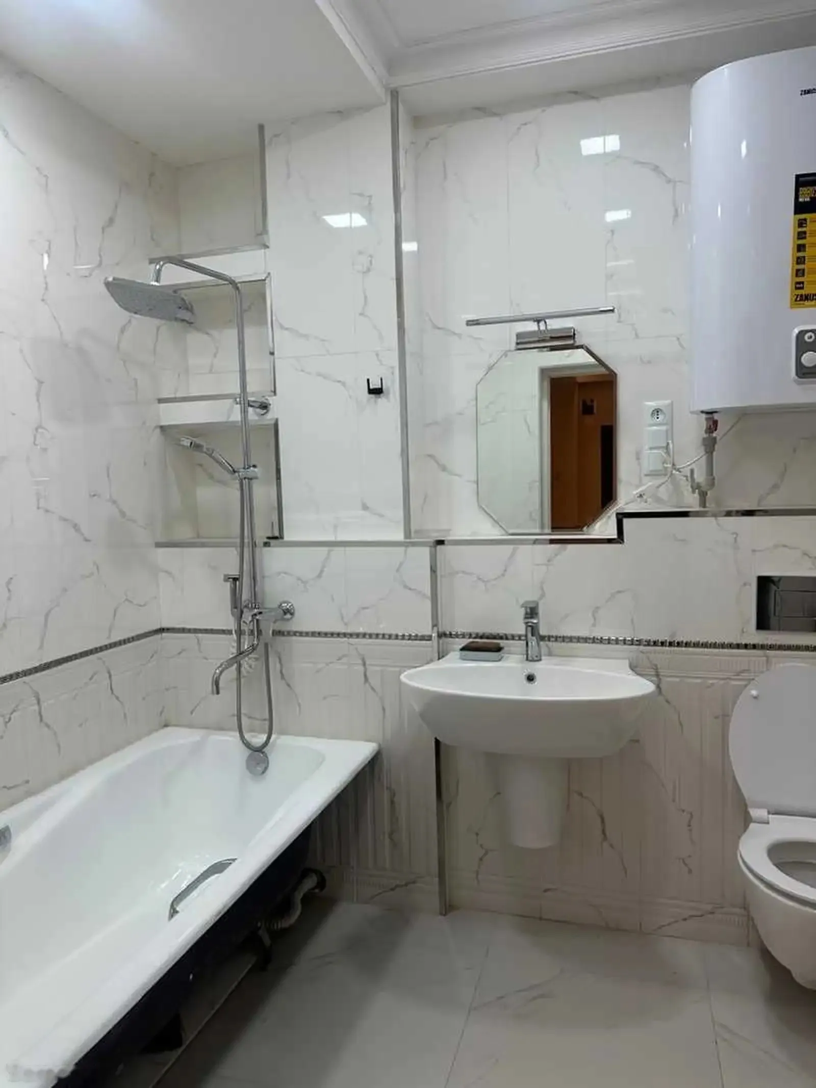 2-комн. квартира, 8 этаж, 68м², овир