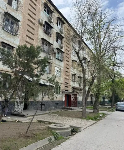 2-комн. квартира, 2 этаж, 54 м², 63мкр
