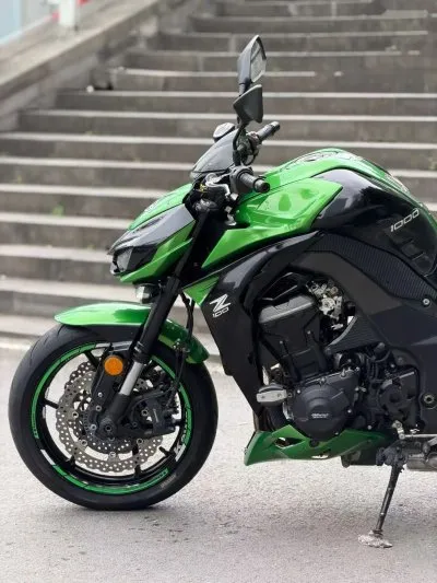 Мотоцикл Kawasaki z