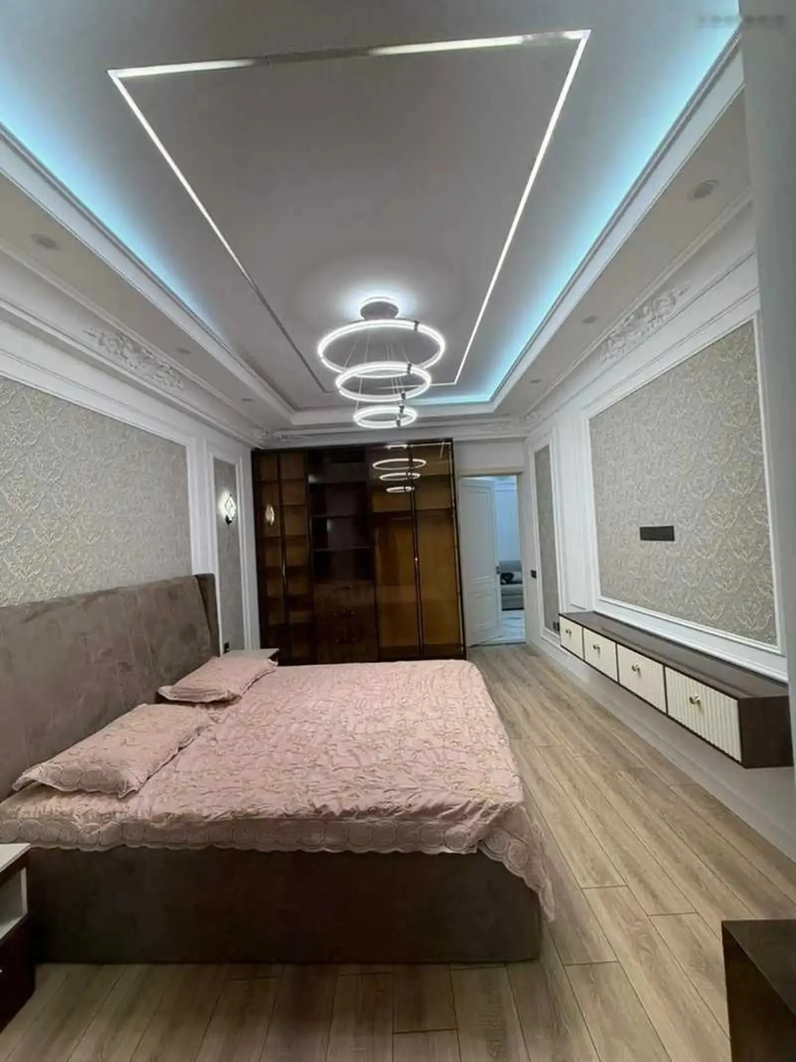 3-комн. квартира, 1 этаж, 120м², Сафо, парки Истиклолият