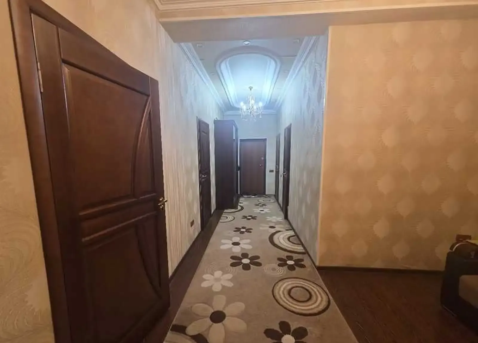 2-комн. квартира, 8 этаж, 101м², И.Сомони