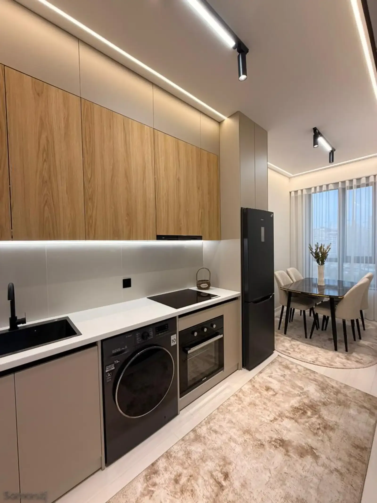 3-комн. квартира, 14 этаж, 91 м², новое здание УВД недалеко от Текстиля