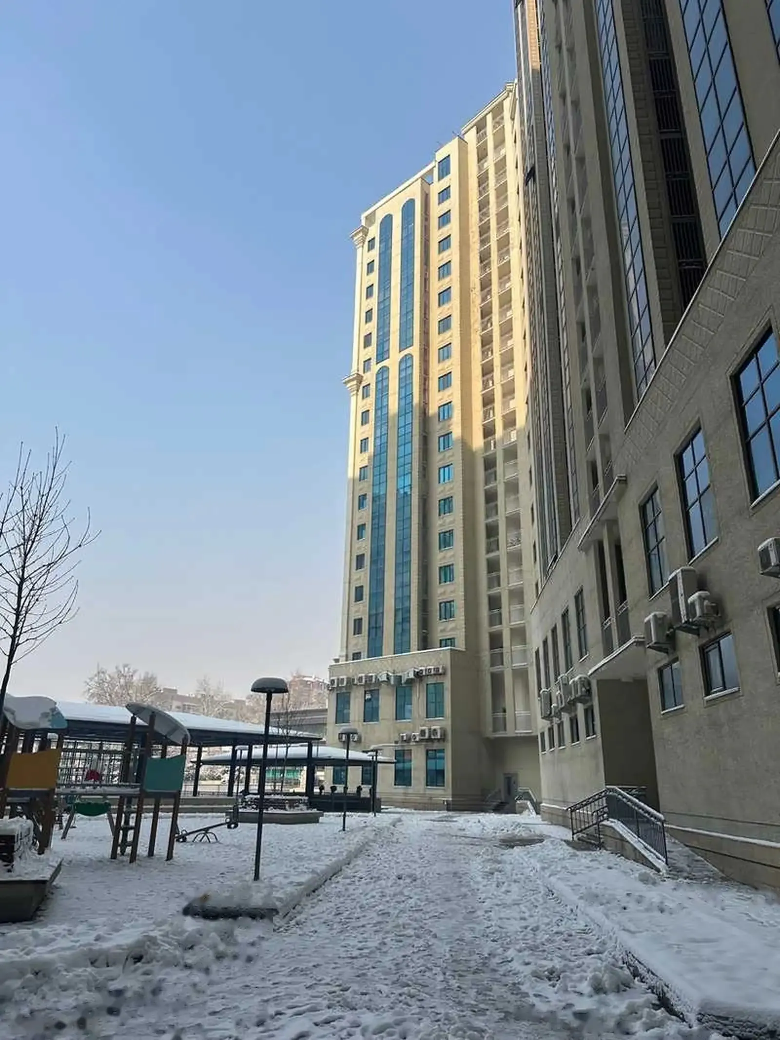 1-комн. квартира, 17 этаж, 50 м², Евари овир