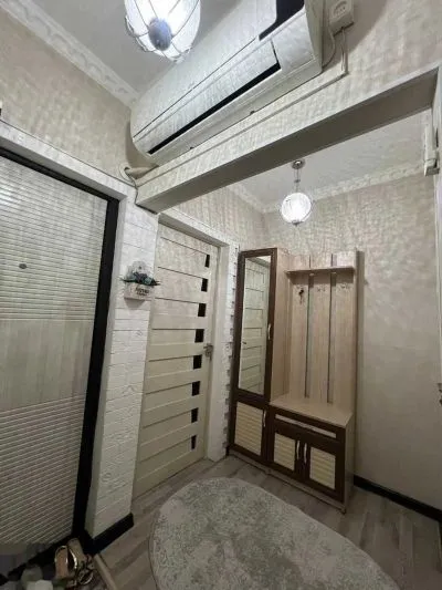 2-комн. квартира, 4 этаж, 60м², 92 мкр