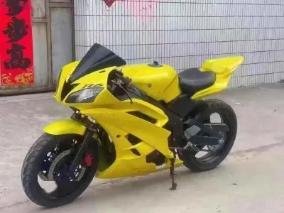 Мотоцикл Yamaha R