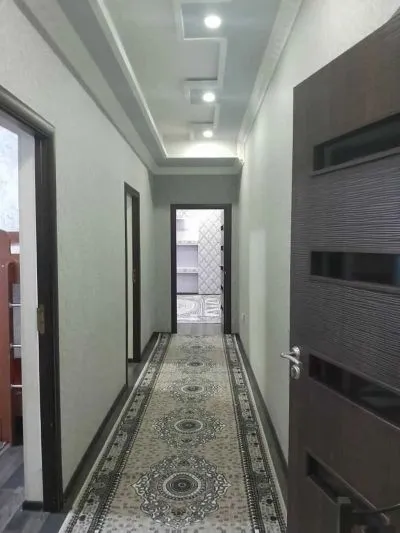 3-комн. квартира, 2 этаж, 110м², Сино