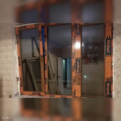 Окна и дверь