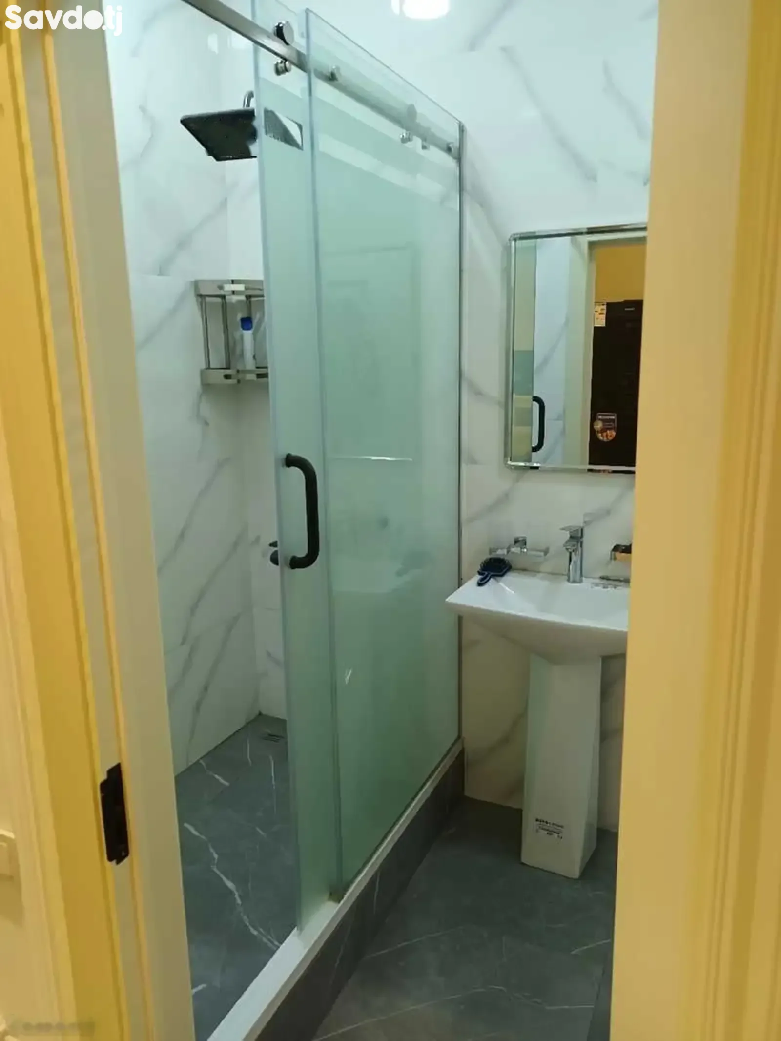 2-комн. квартира, 3 этаж, 64м², Сино, 91 мкр