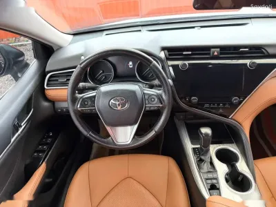 Toyota Camry, 2019