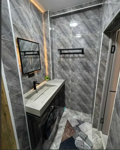 2-комн. квартира, 18 этаж, 78м², Голубой экран