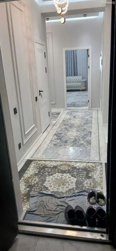 3-к квартира, 4 этаж, 90 м², сино к нусратуло махсум