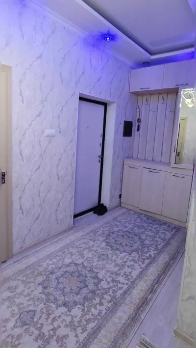 2-комн. квартира, 3 этаж, 70м², Фирдавси