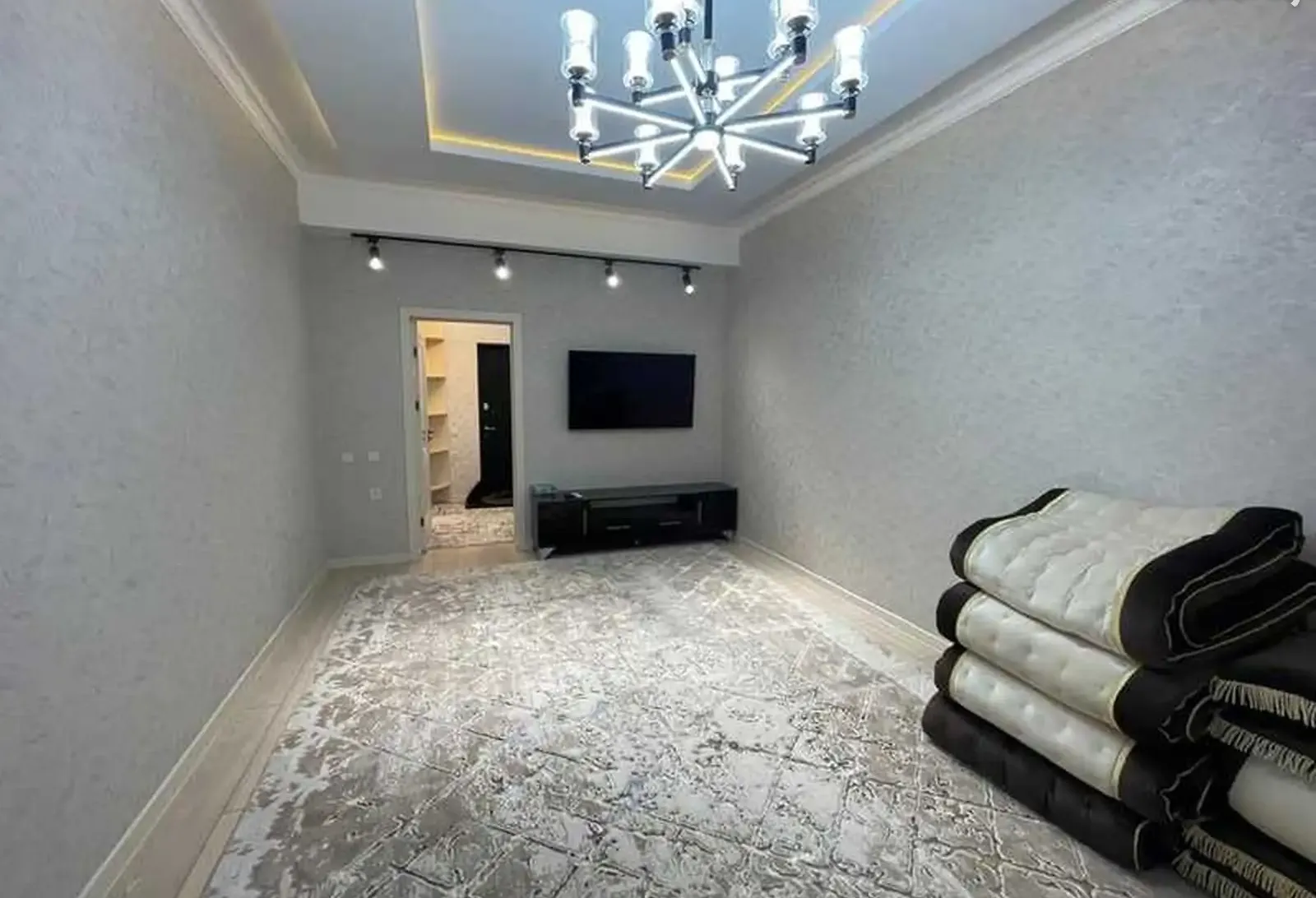 3-комн. квартира, 5 этаж, 103м², Дом печат