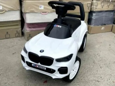 Музыкальная машинка