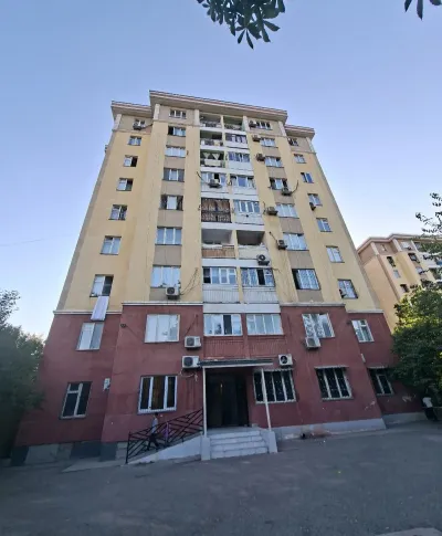 2-комн. квартира, 1 этаж, 72 м², Сомони