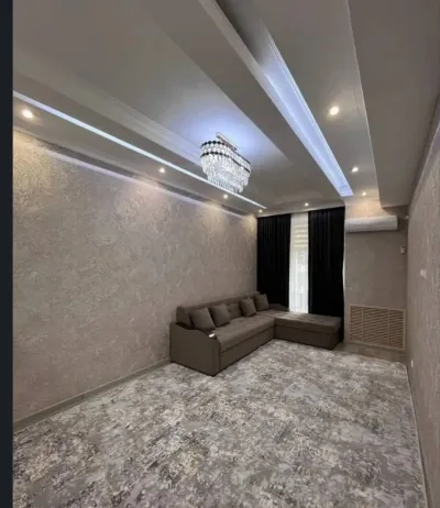 2-комн. квартира, 12 этаж, 75м², Шохмансур