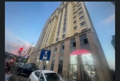 2-комн. квартира, 5 этаж, 70м², Шохмансур